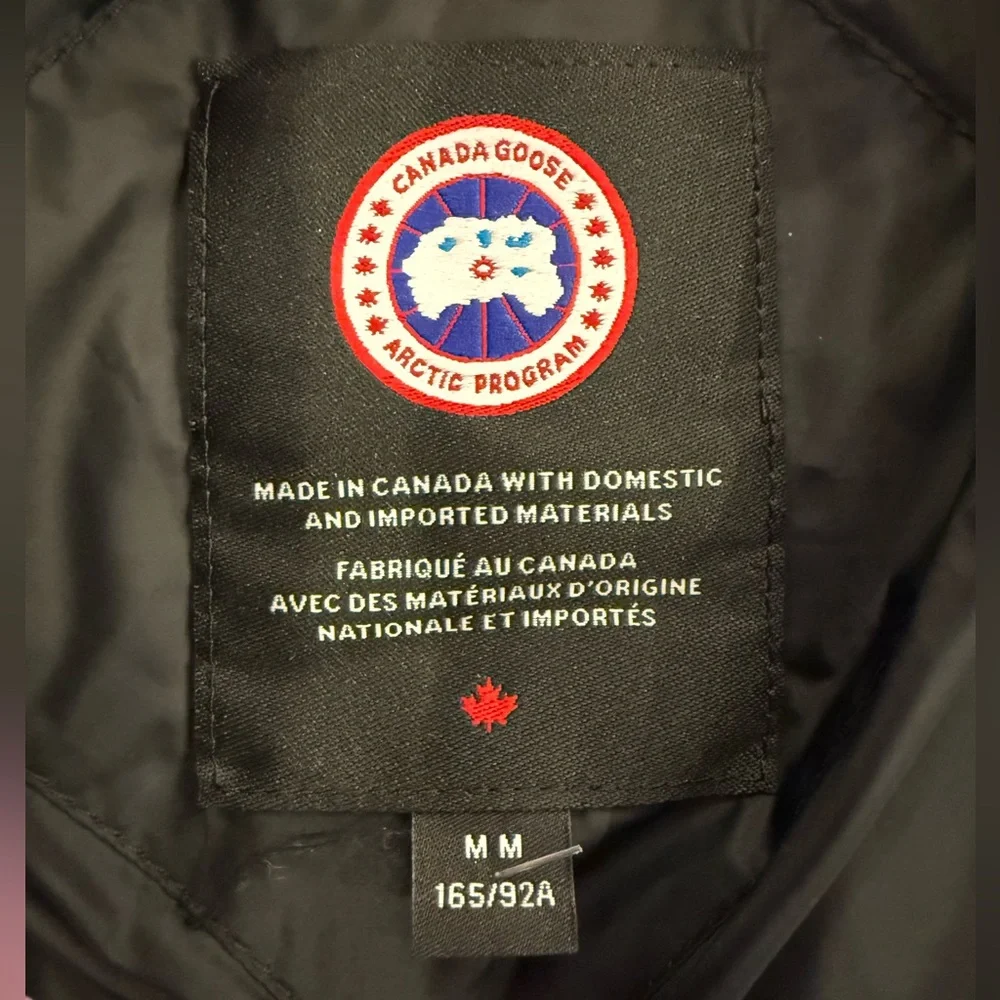 Canada Goose Women's Black Ellison Puffer Coat NEW - Picture 10 of 16